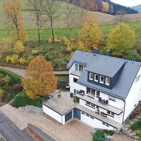 Auwers Haus Komplett - 3 Wohneinheiten Schmallenberg Eksteriør billede